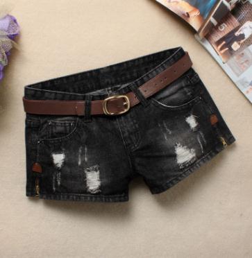 Mini shorts con agujeros de remache para mujer Shorts de cintura baja