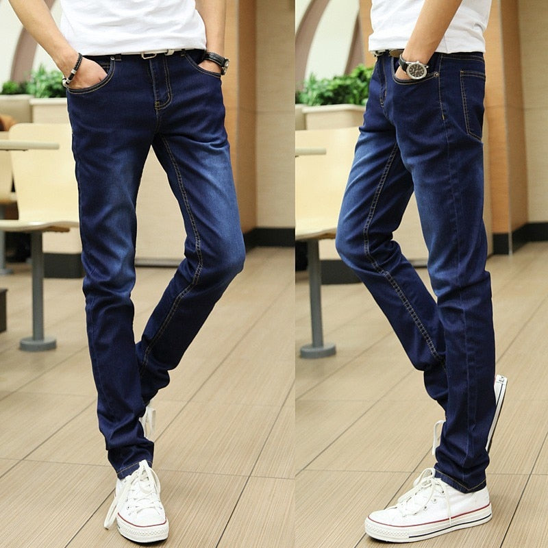 Pantalones de mezclilla flacos con cintura elástica